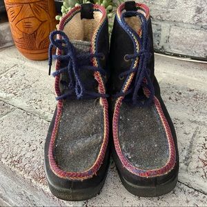 Vintage 1970s Italian leather, shearling lace up boot